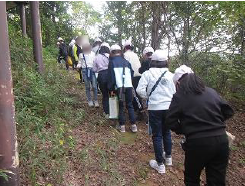 丸山公園自然散策（北条東小３年生）