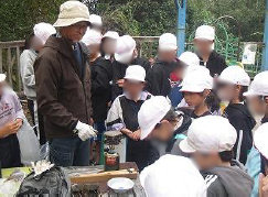 丸山公園自然散策（北条東小３年生）