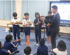 万博出前授業(九会小5・6年生)