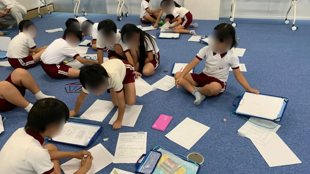 絵本を作ろう(富合小1・2年生)